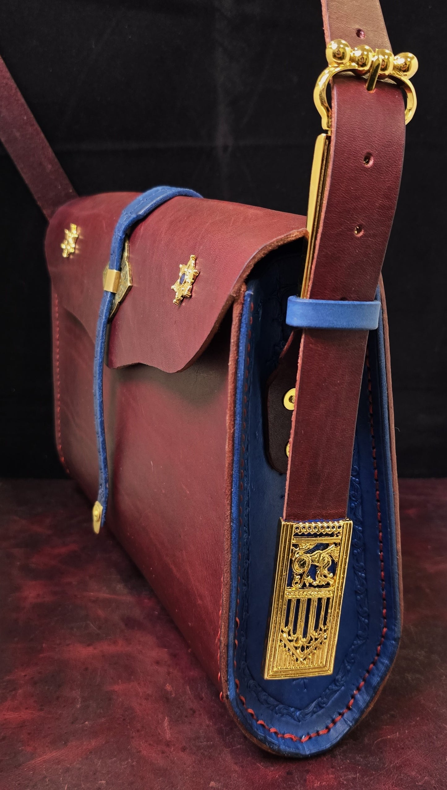 Regal-Royal side bag