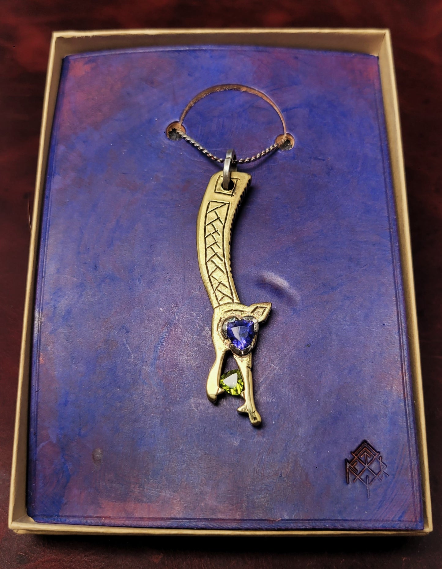 Brass Dragon "Gem eater" -Fluorite, Peridot