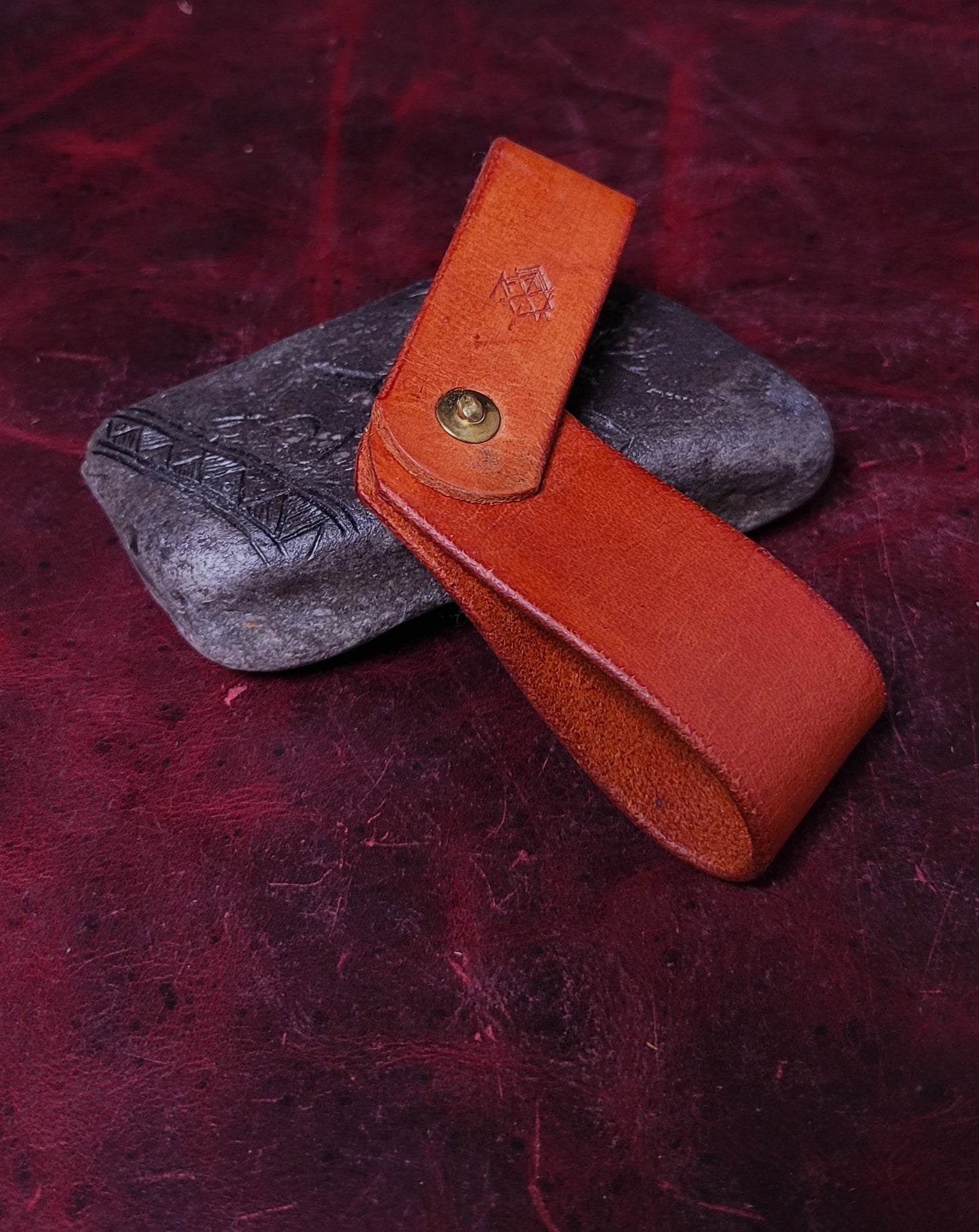 Leather Axe/ Sword loop- Pivot type- Tan
