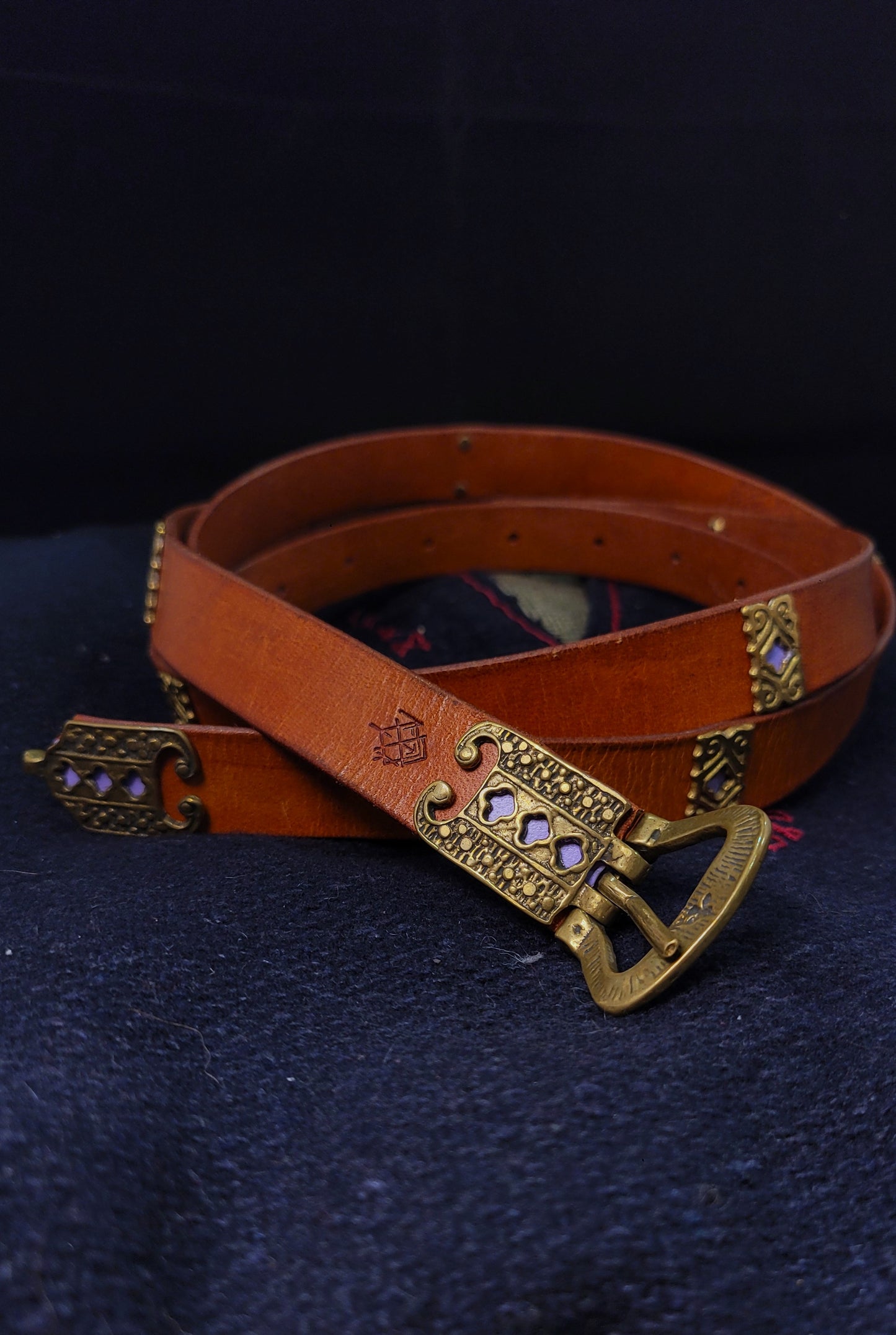 Leather long medieval Belt - Brass buckle with lavender underpaint