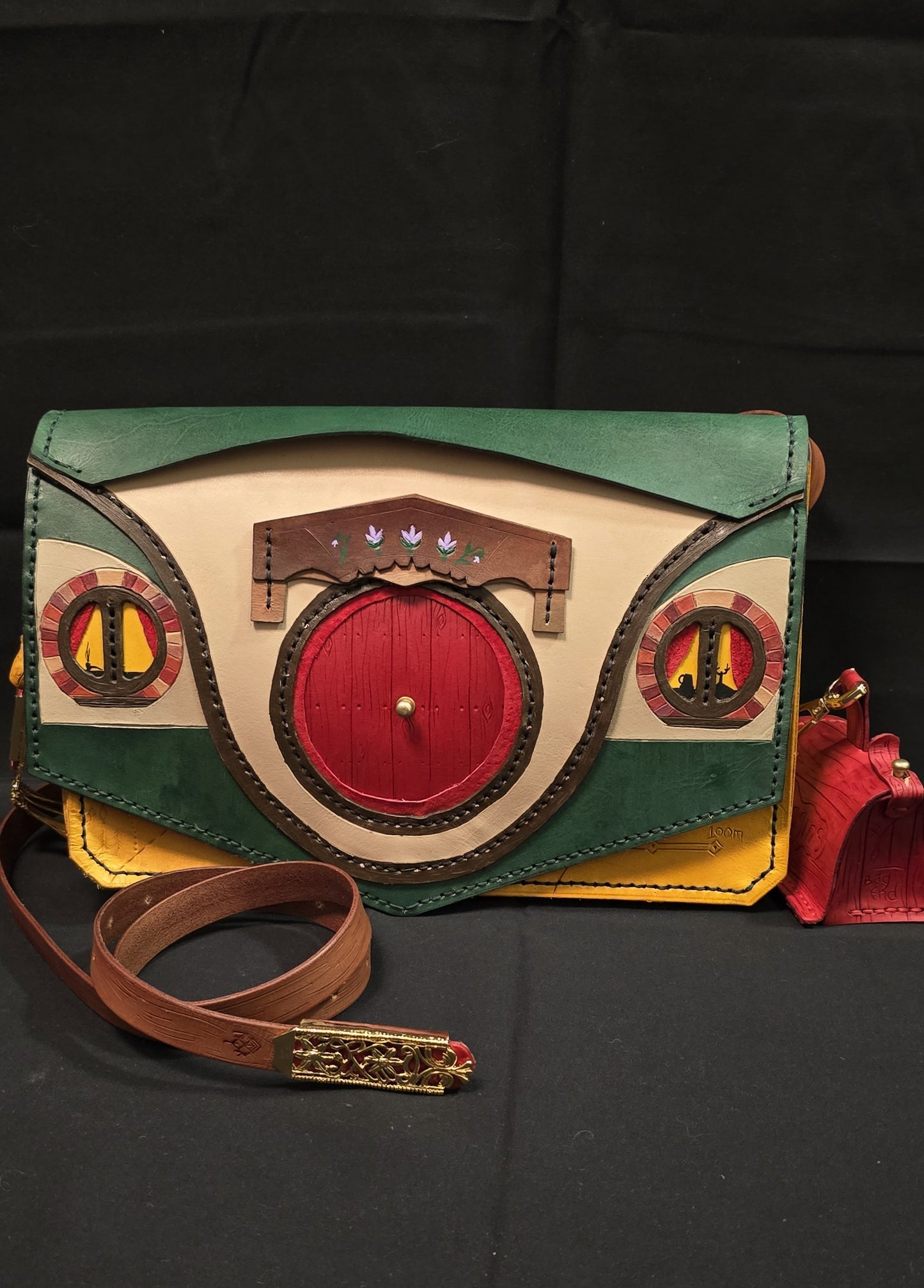 Hobbit Home Side Bag -Red door