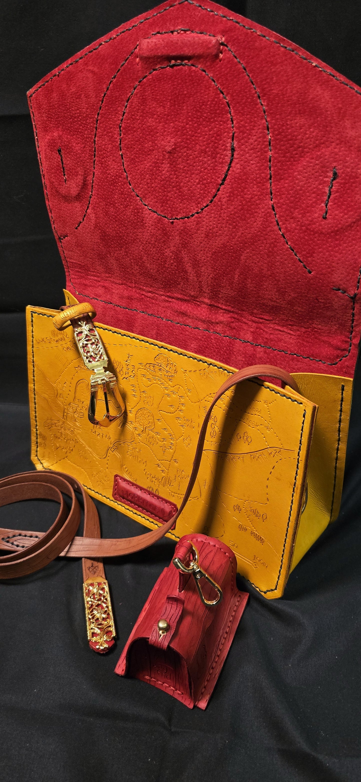 Hobbit Home Side Bag -Red door