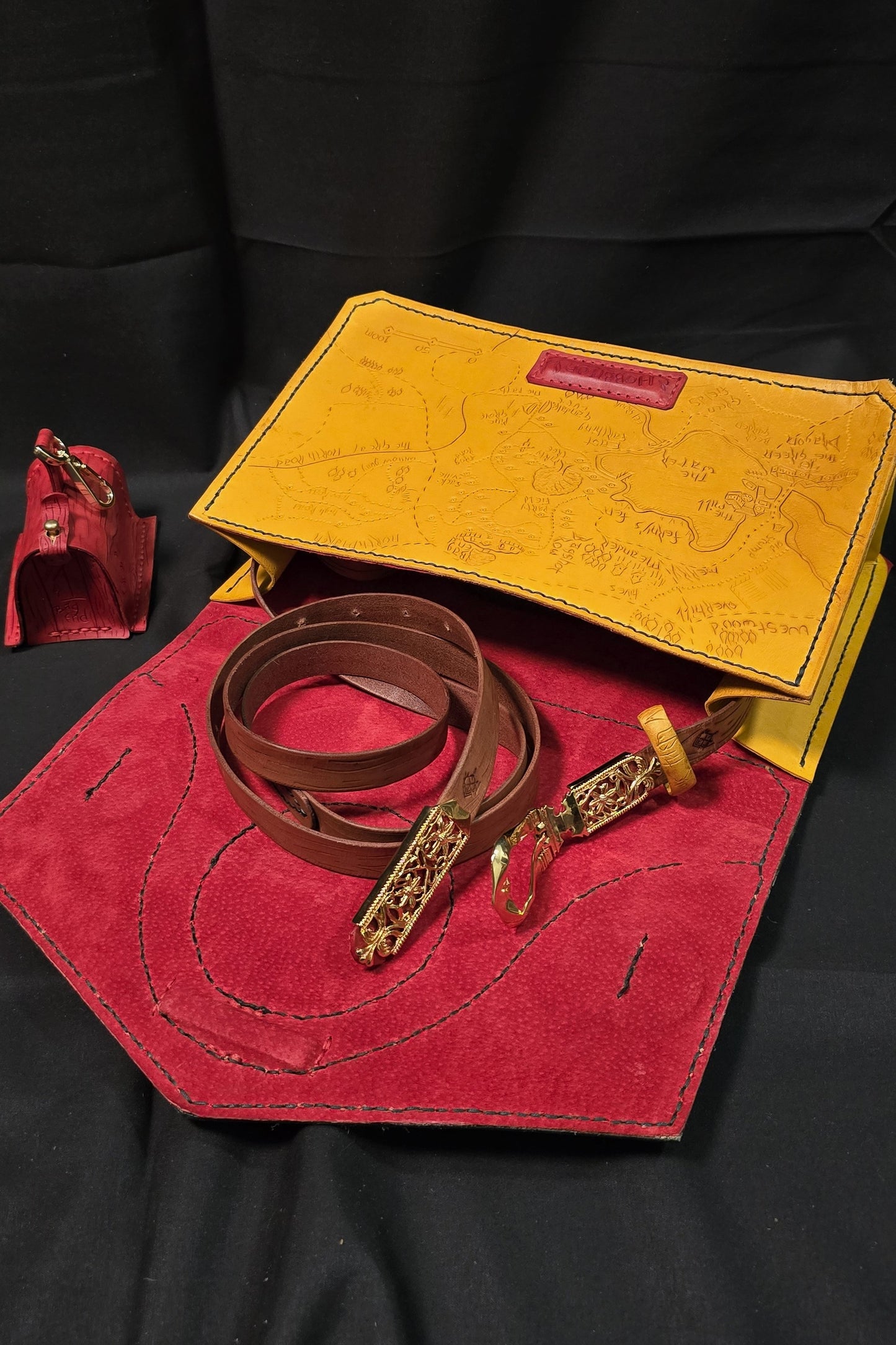 Hobbit Home Side Bag -Red door