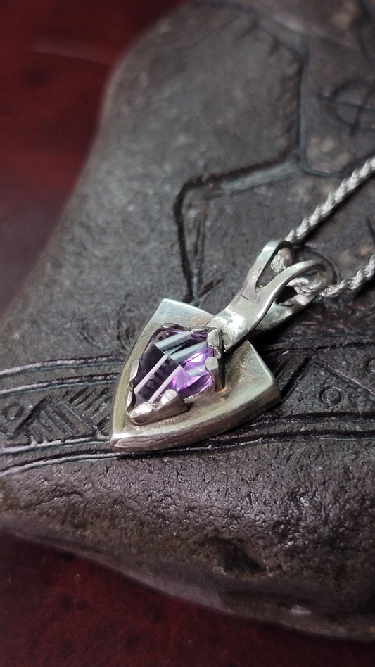 .925 Silver shield fantasy pendant 1 -Amethyst