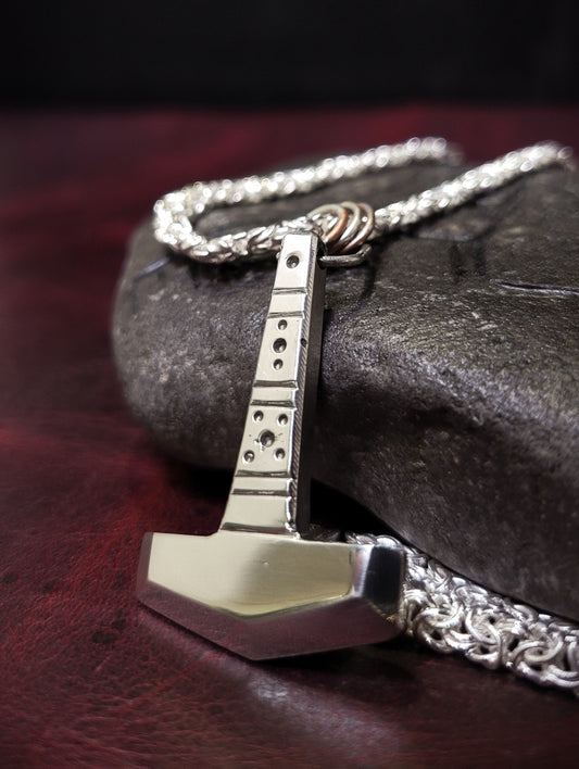 Argentium silver Thor's hammer
