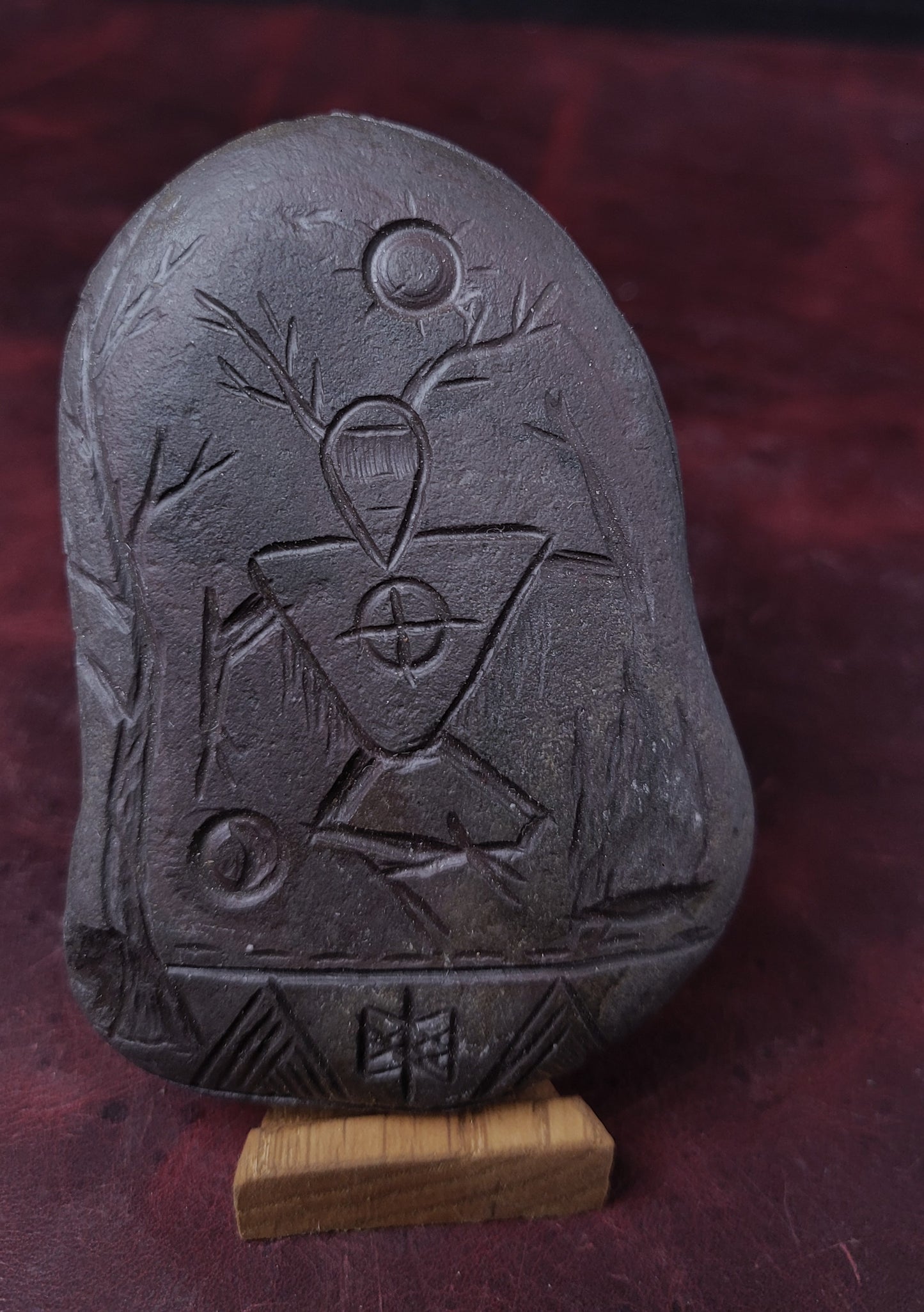Rune stone - Forest warden