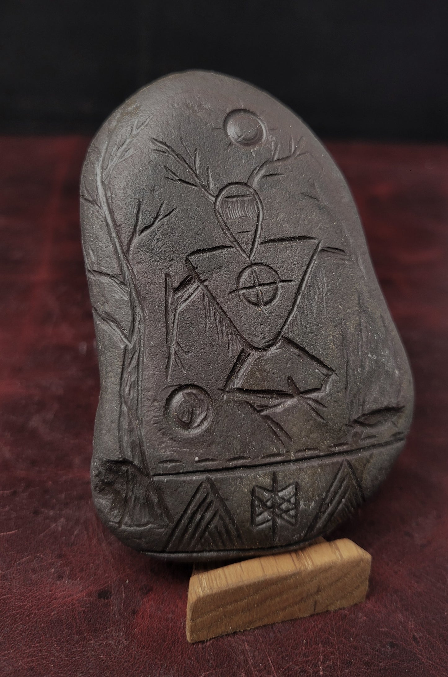 Rune stone - Forest warden