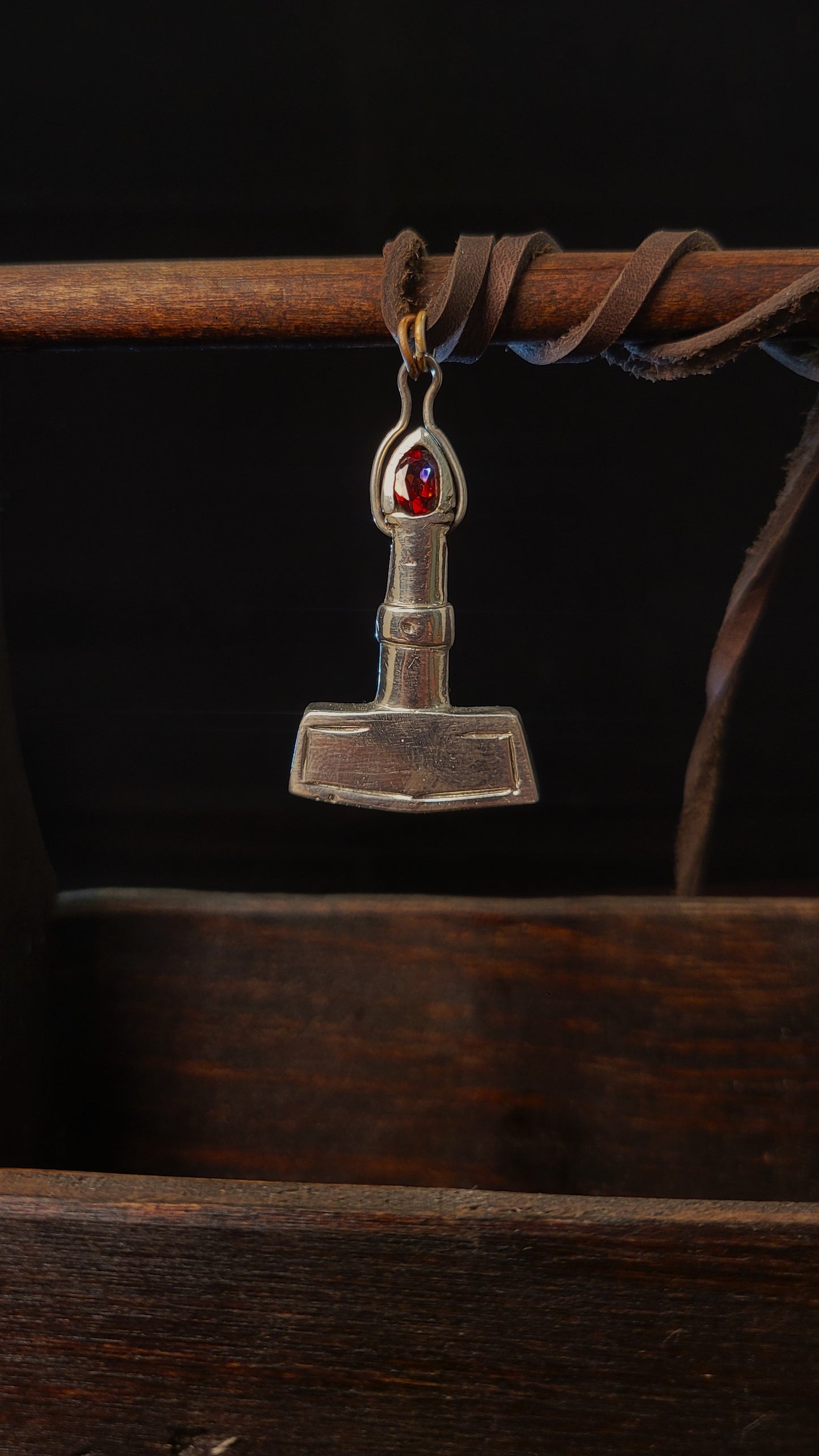 .999 silver Mjolnir -garnet