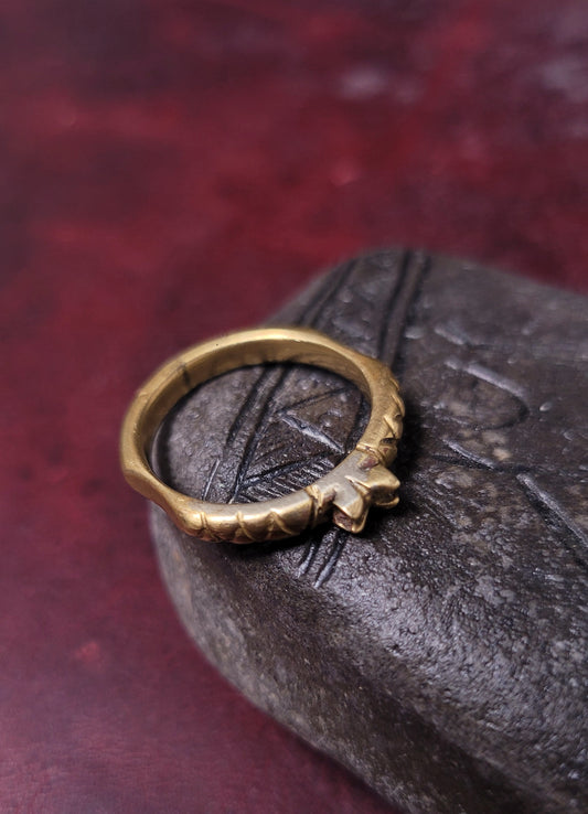 Brass ring, simple medieval - Size 8.5