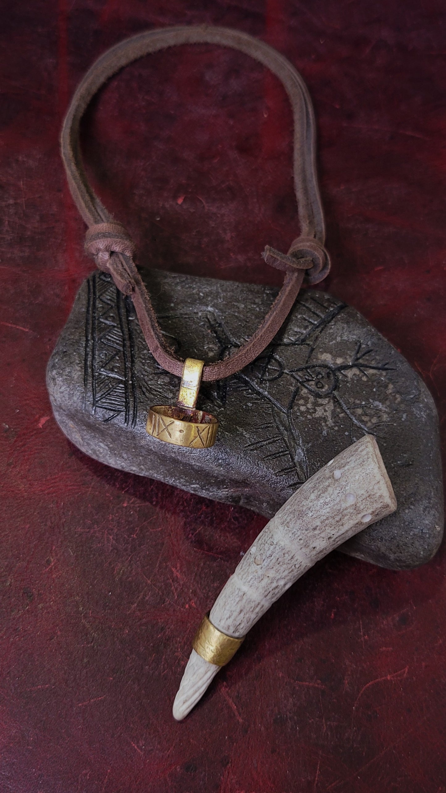 Antler Drinking Horn Pendant 1
