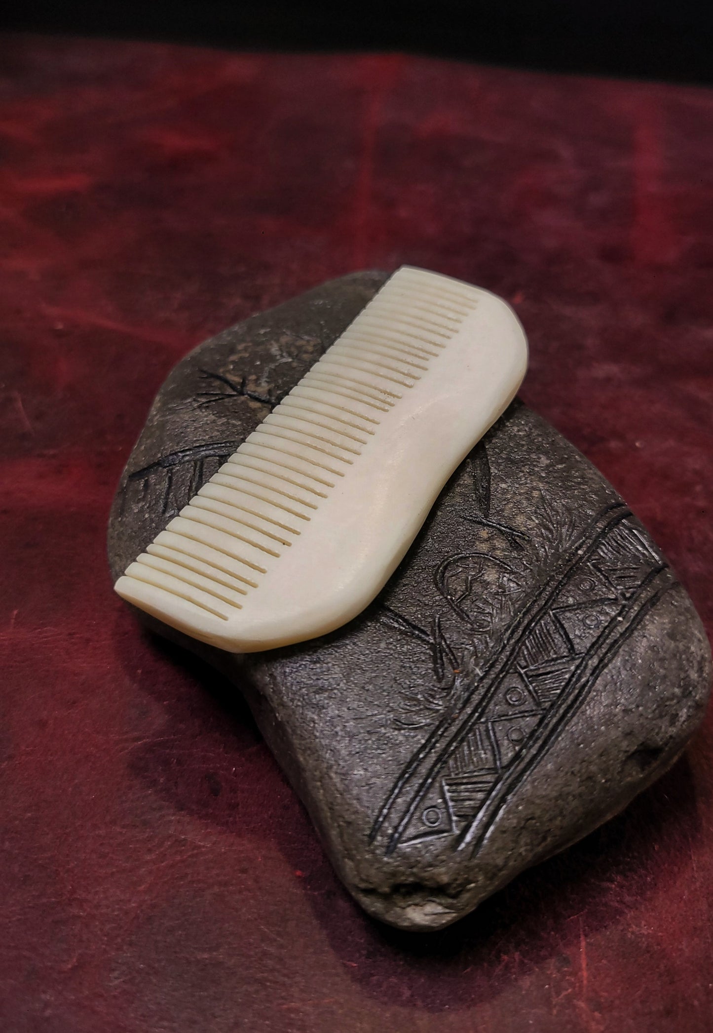 Cow Bone Comb - plain