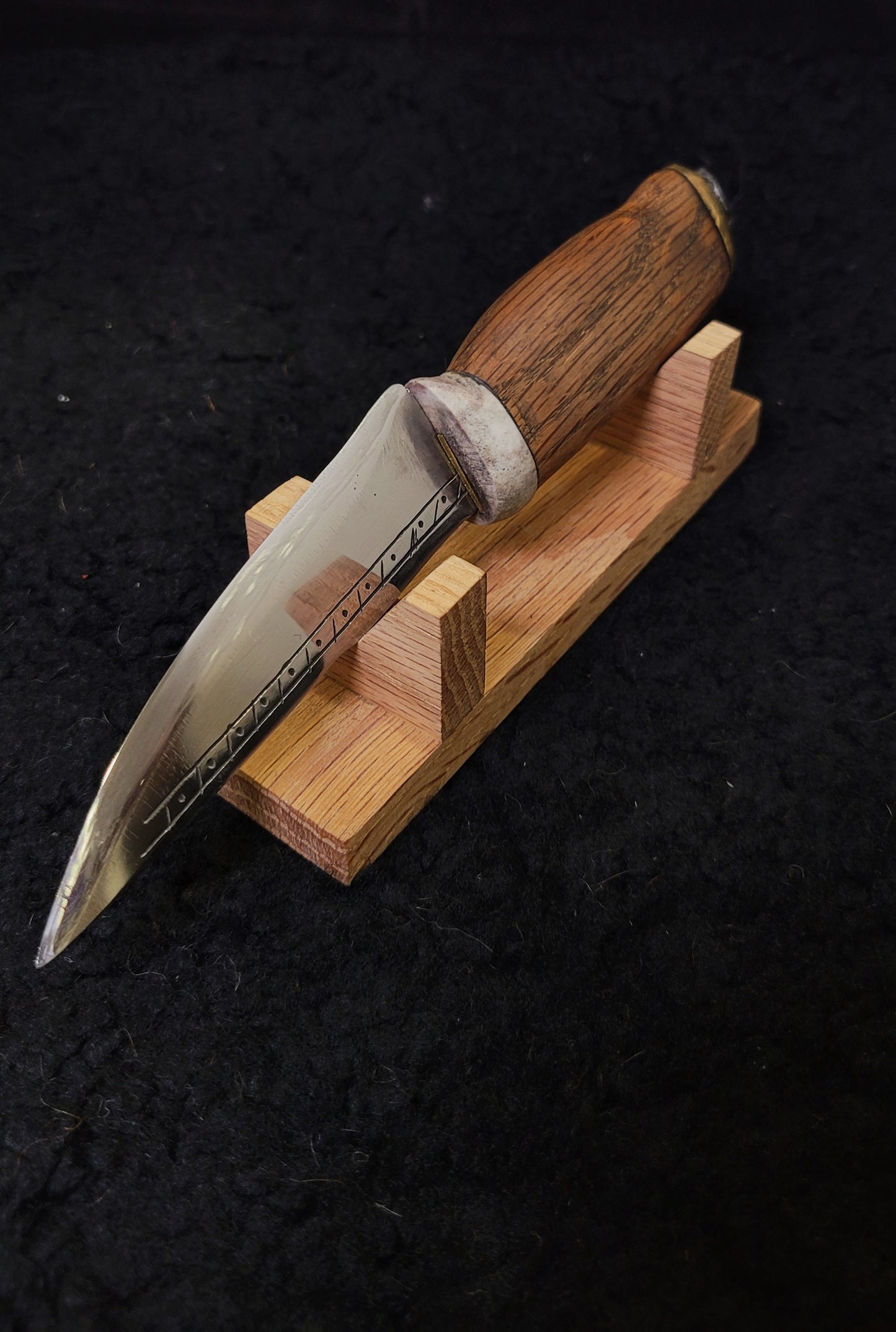 Viking Knife With Carving - A2 Steel