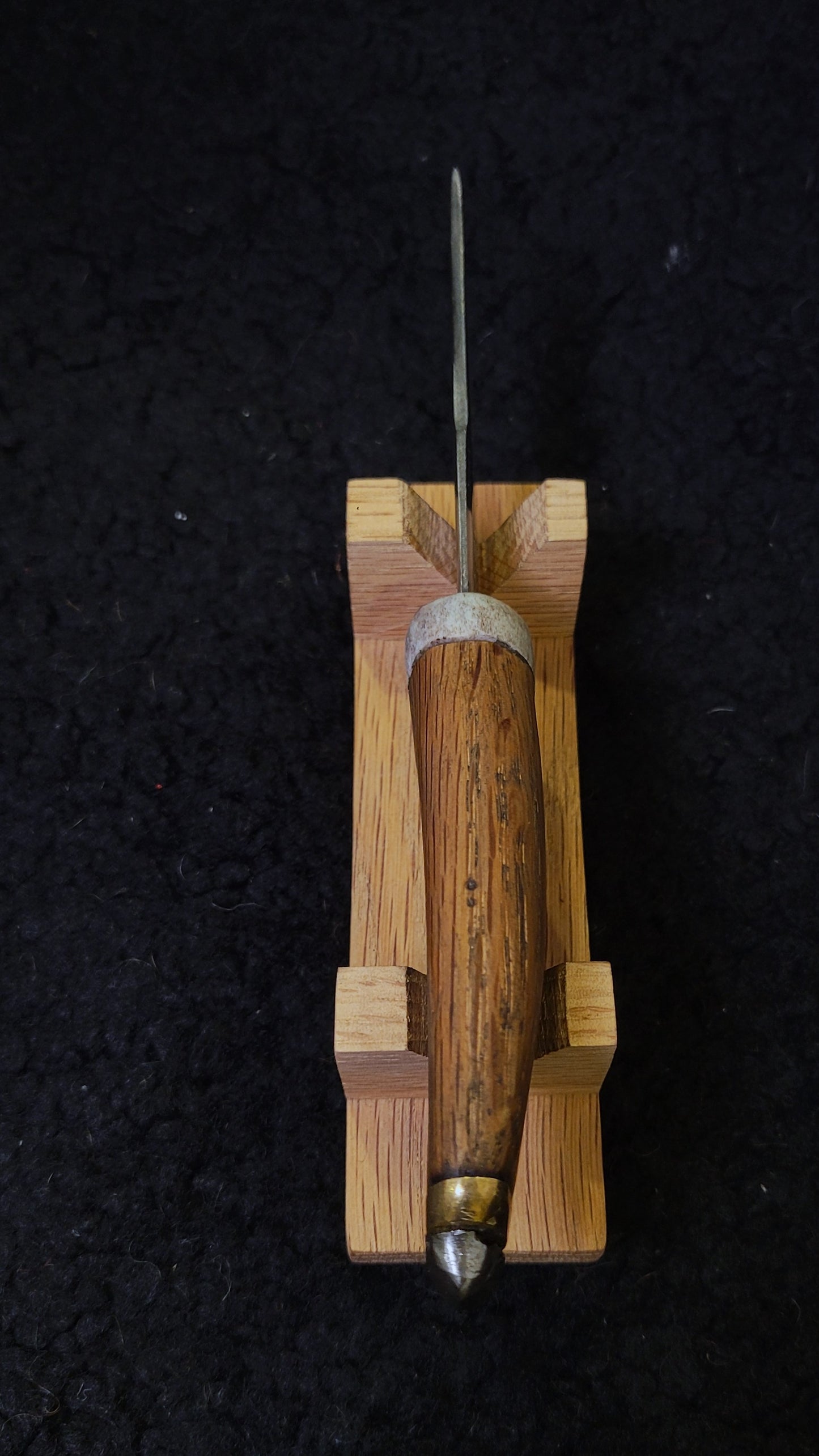 Viking Knife With Carving - A2 Steel