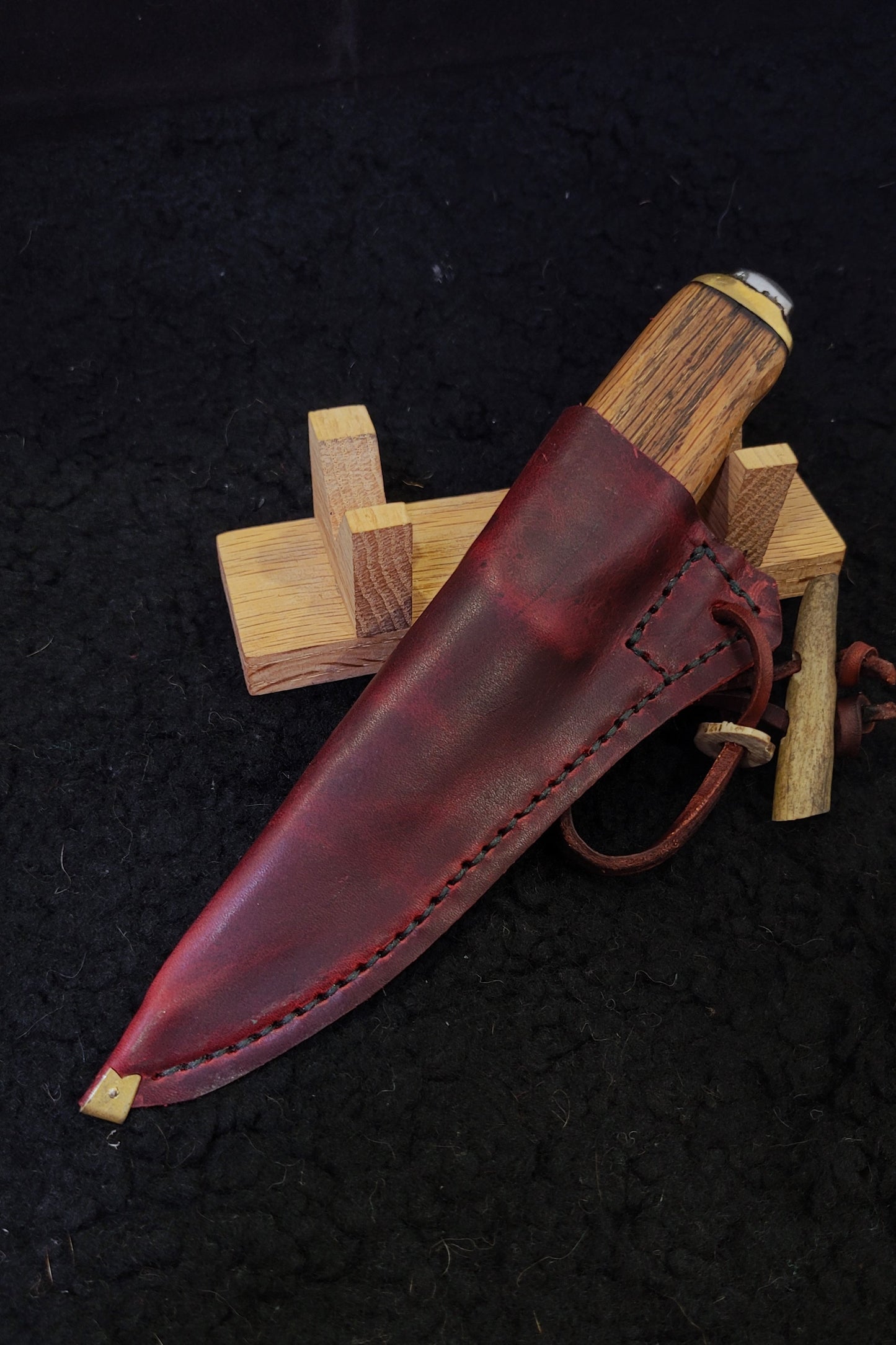 Viking Knife With Carving - A2 Steel