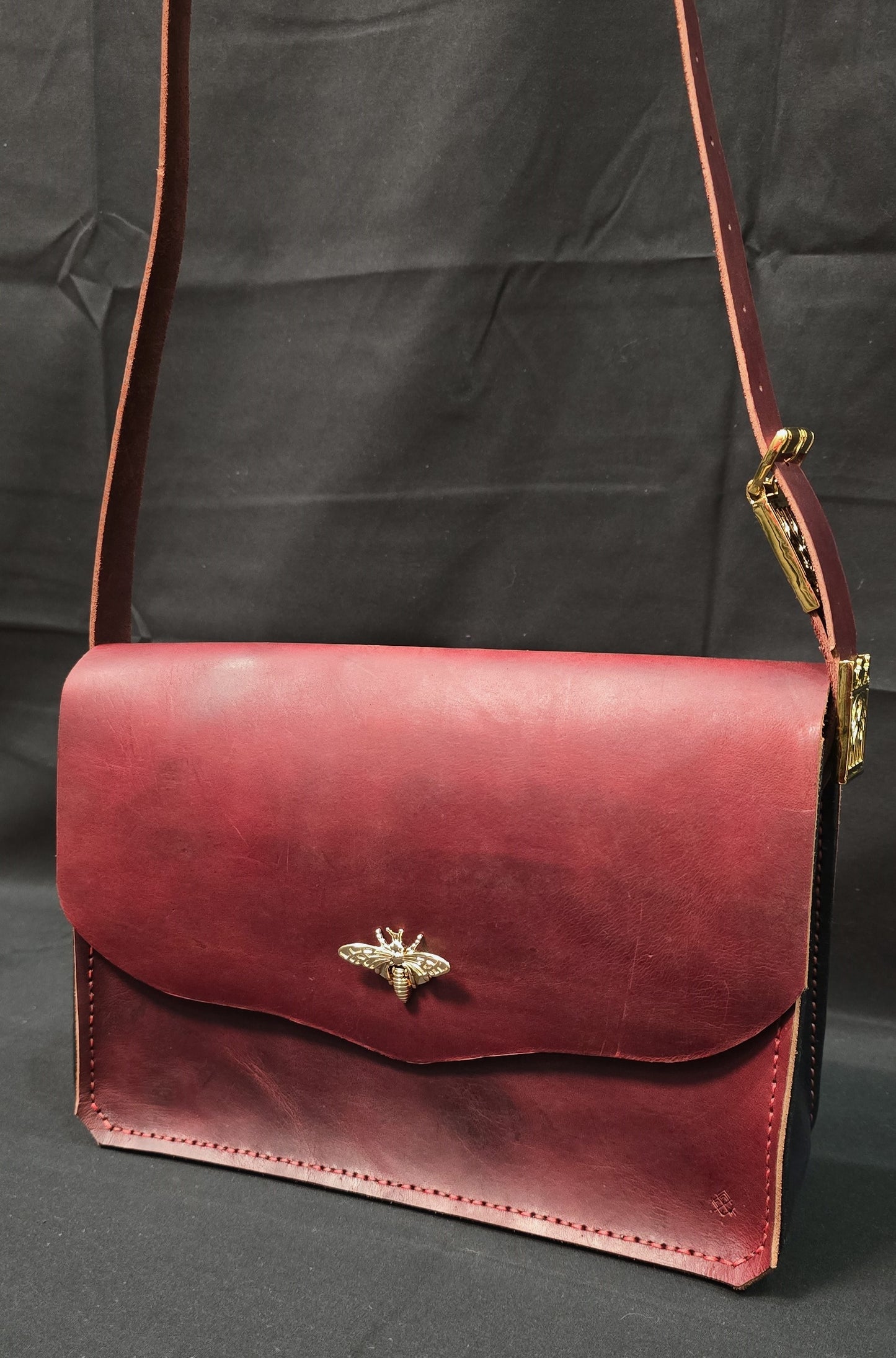 Courtesan of the Court leather side bag - 24k gold plate buckle