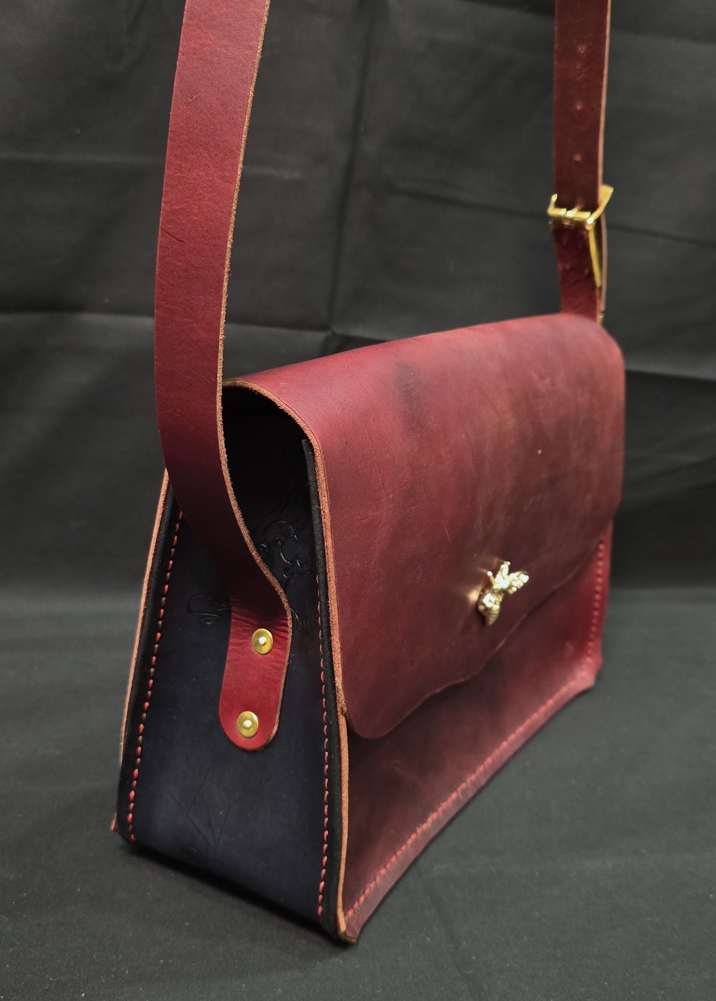 Courtesan of the Court leather side bag - 24k gold plate buckle