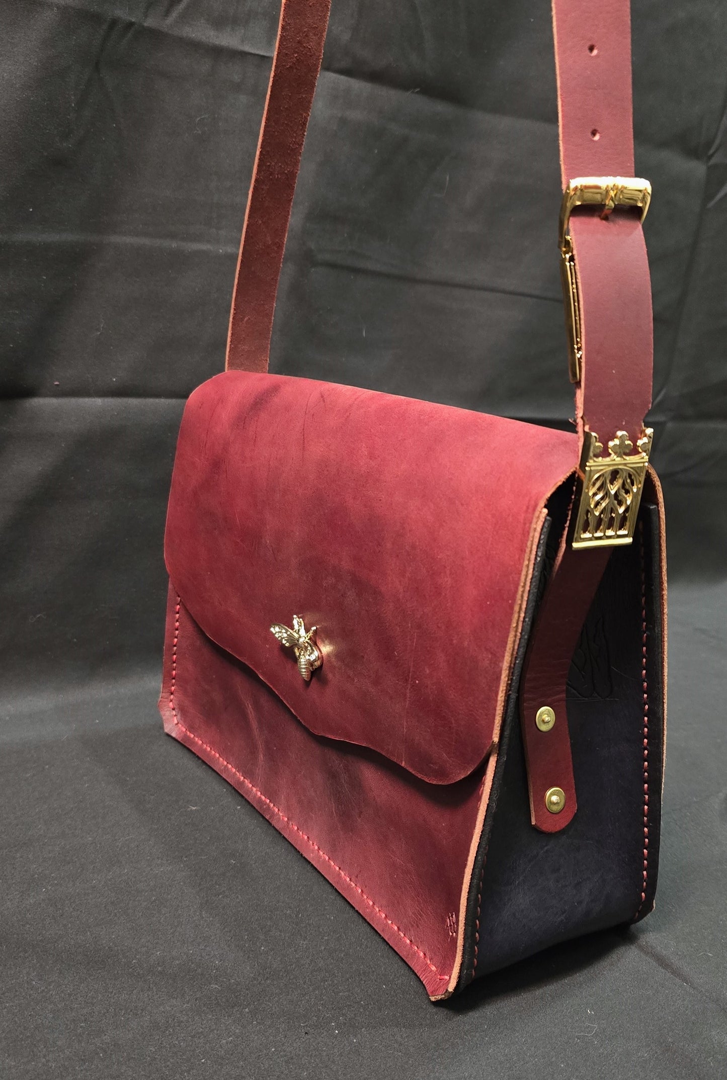 Courtesan of the Court leather side bag - 24k gold plate buckle