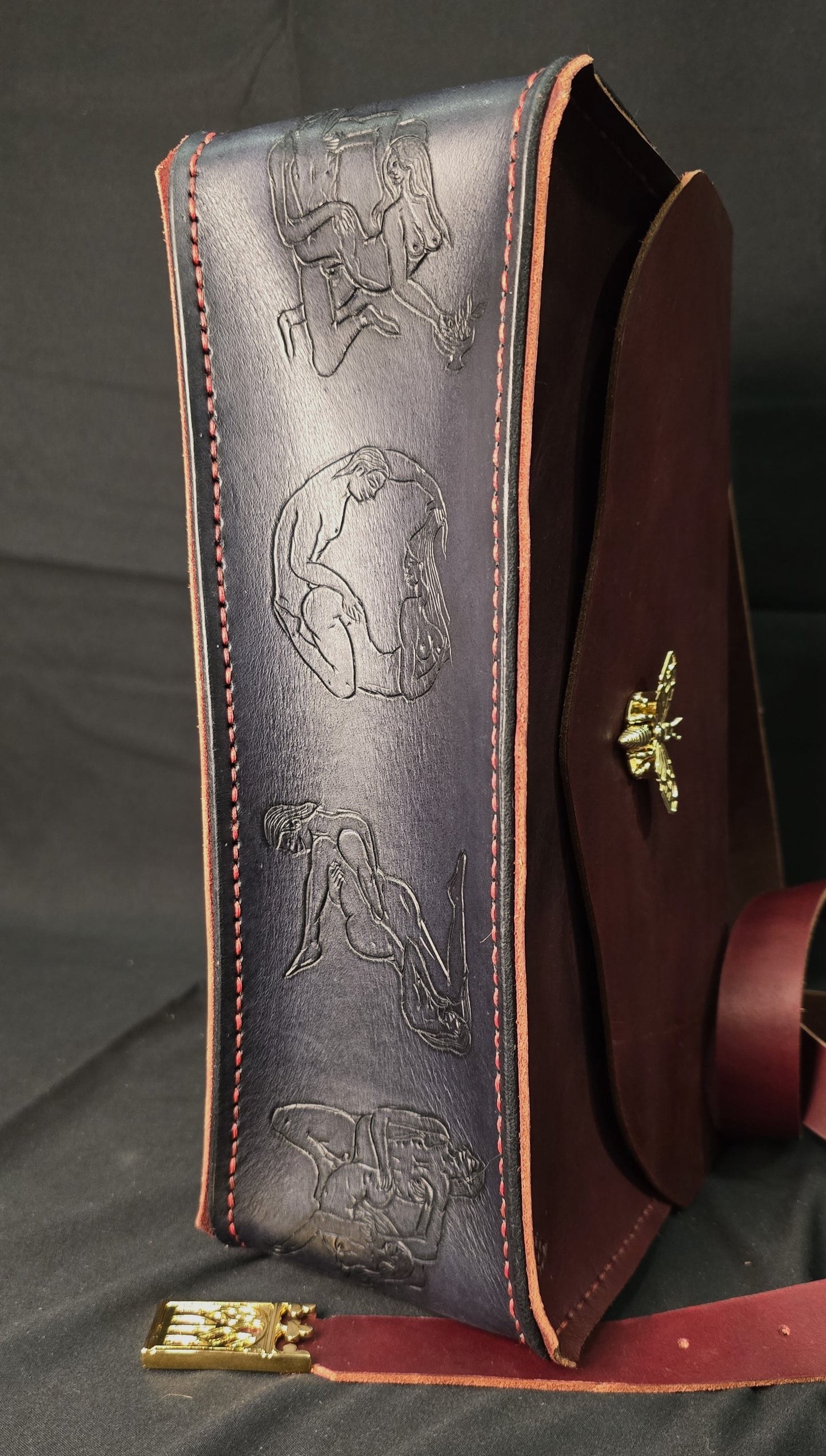 Courtesan of the Court leather side bag - 24k gold plate buckle