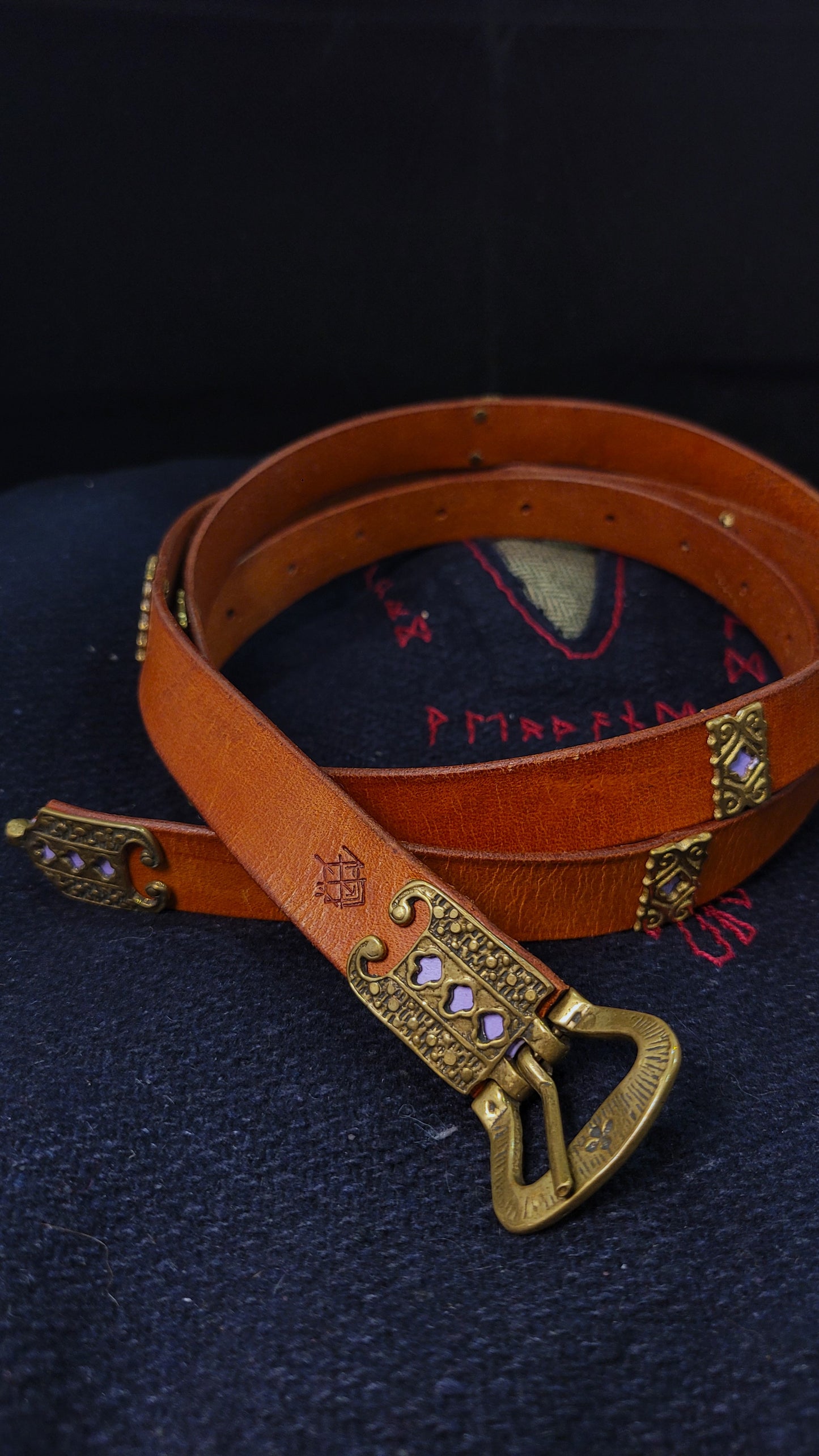 Leather long medieval Belt - Brass buckle with lavender underpaint