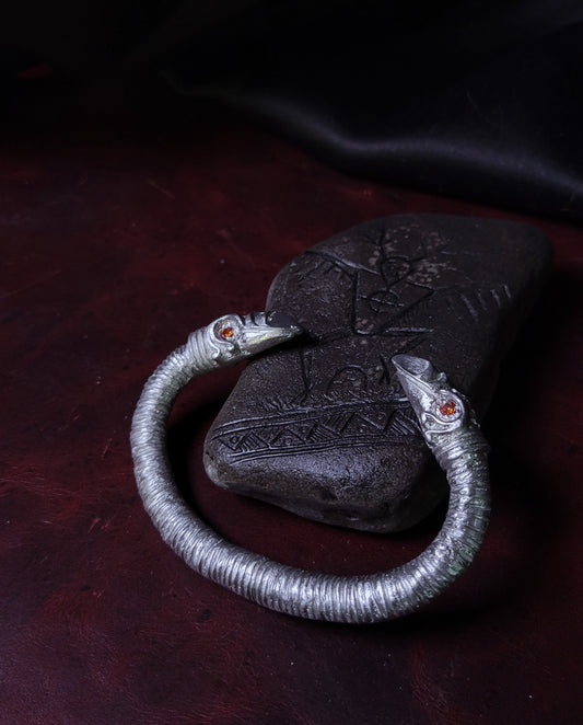 Pewter Raven Head Arm Ring - Garnet