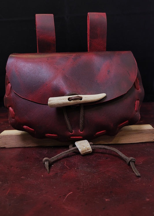 Leather Pouch with Antler toggle - Red