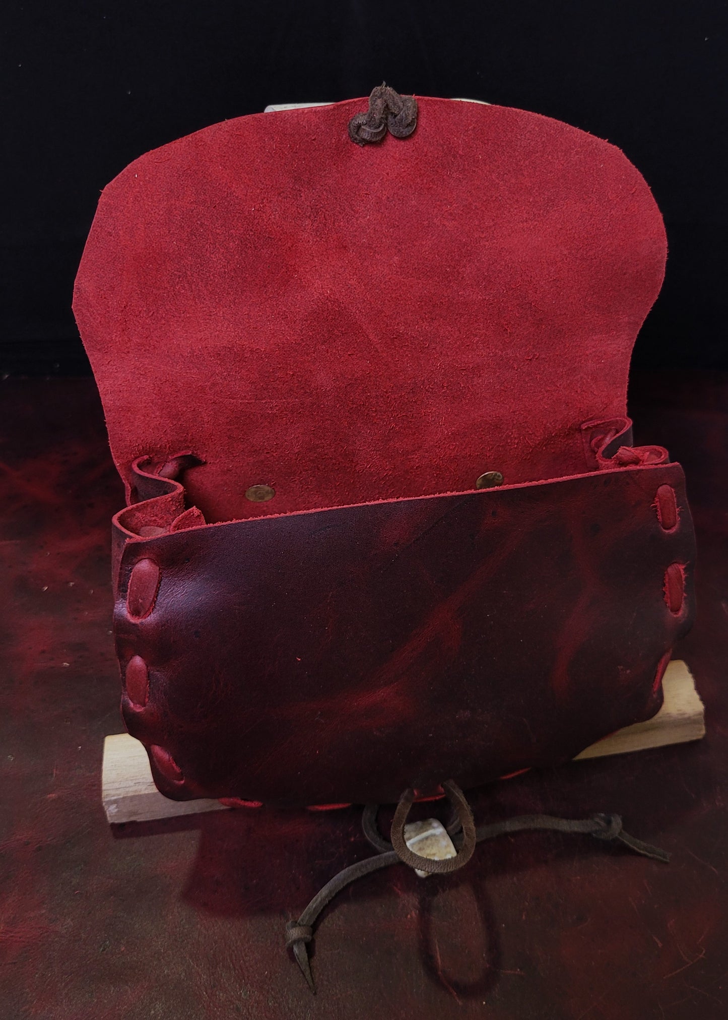 Leather Pouch with Antler toggle - Red