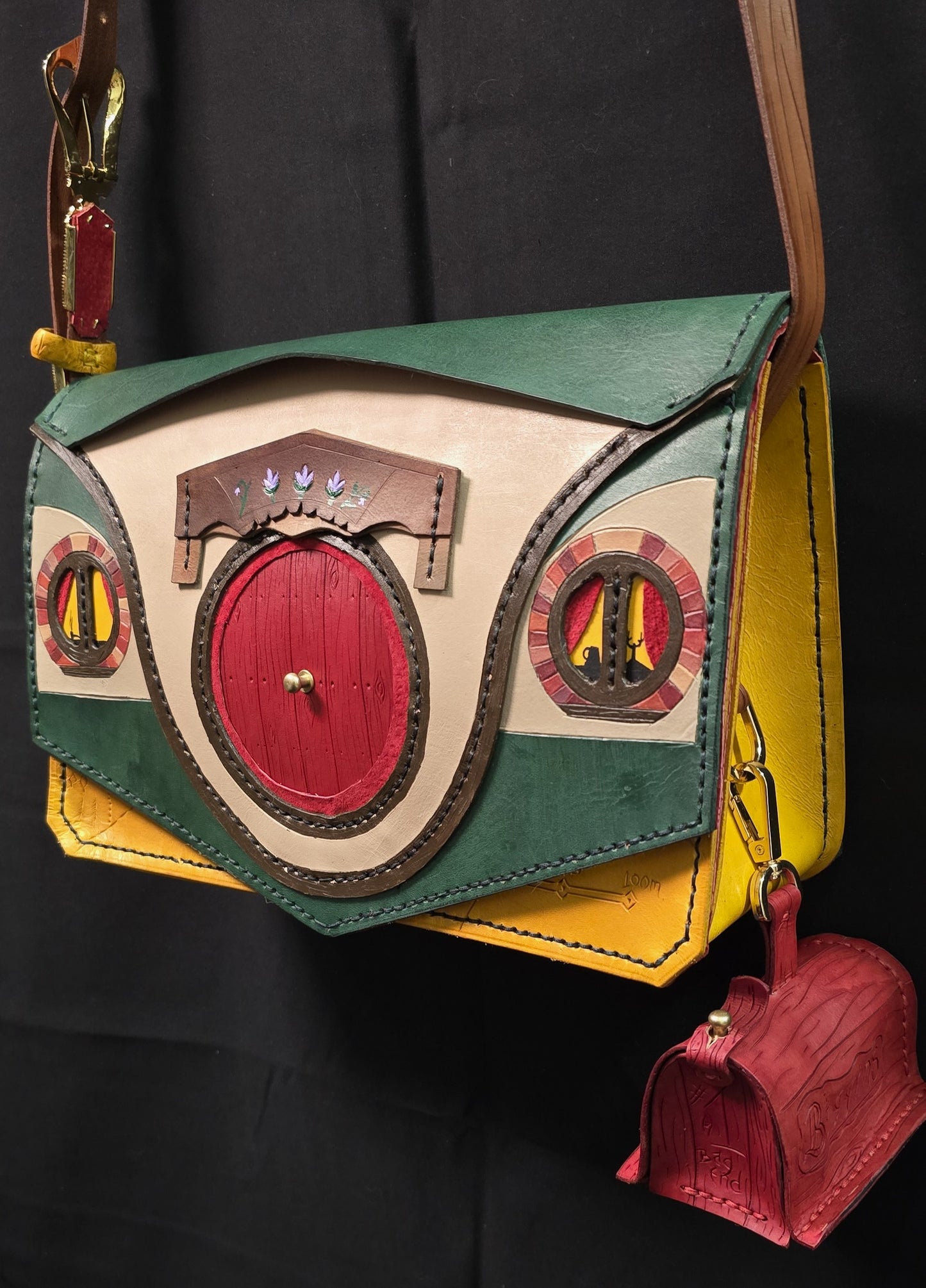 Hobbit Home Side Bag -Red door